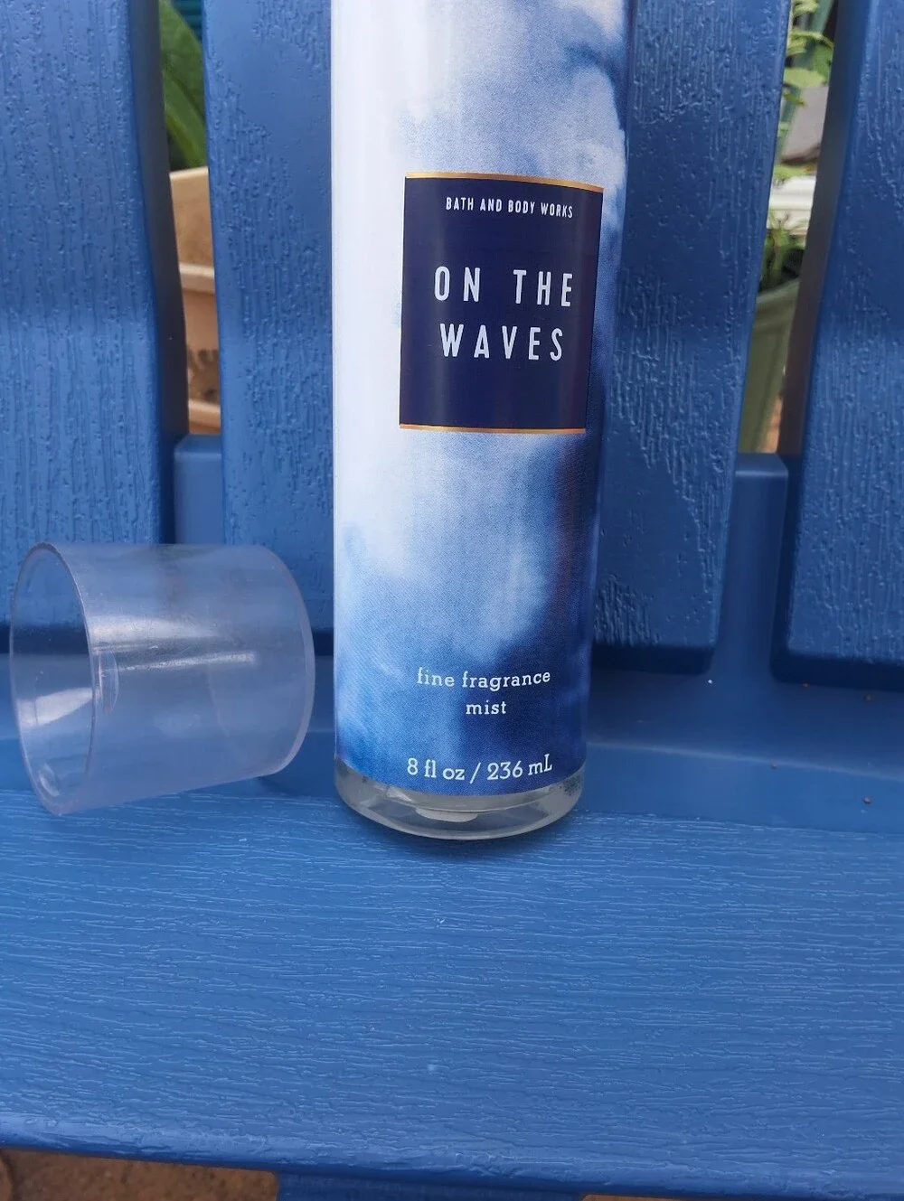 Bath & Body Works light ocean